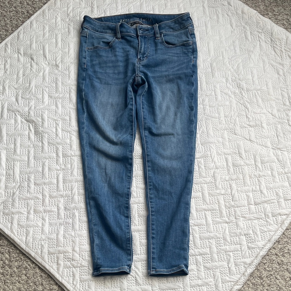 American Eagle Outfitters Light Blue Skinny Jeans